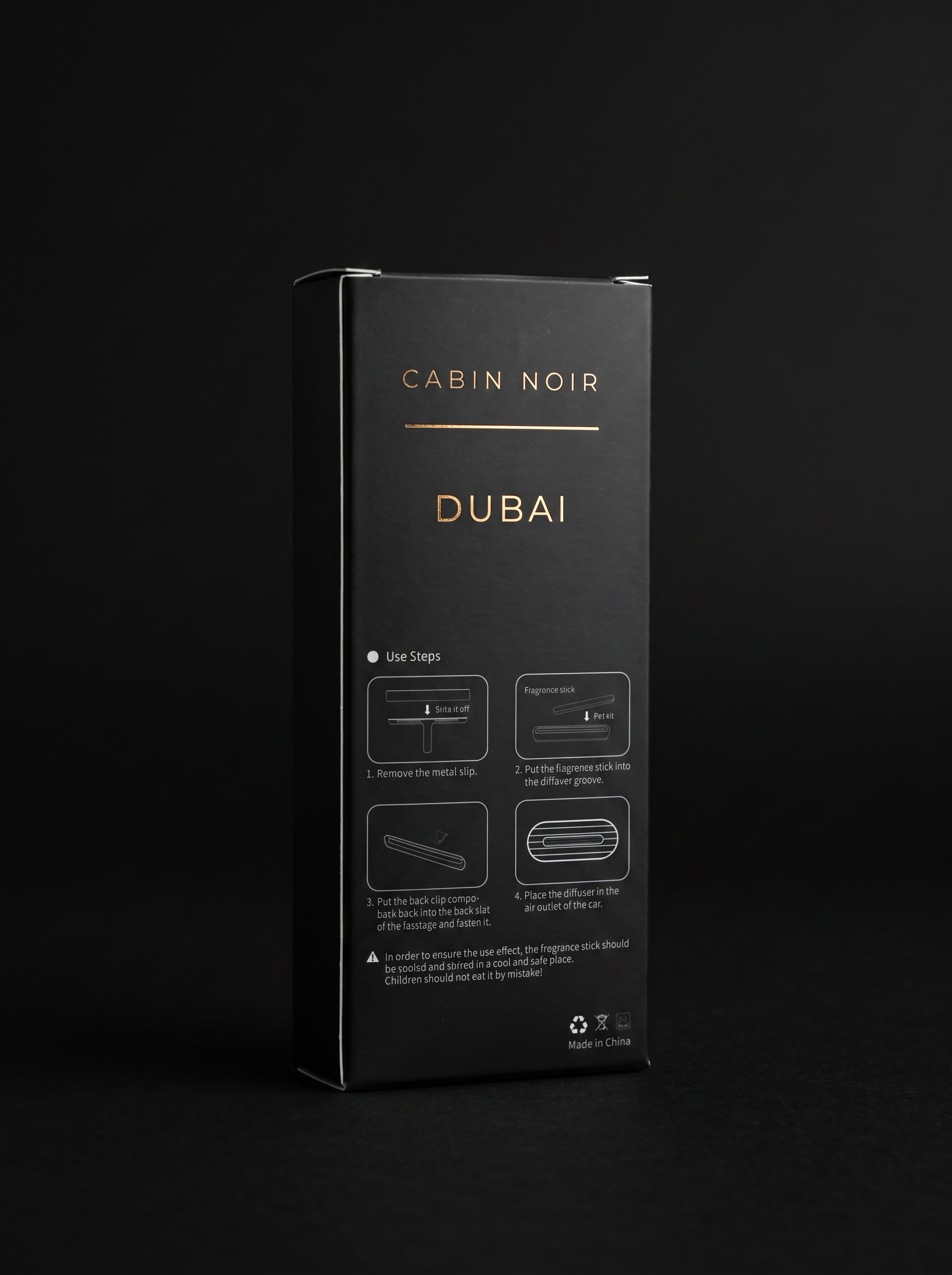 Cabin Noir aroma bar packaging showing the four installation steps